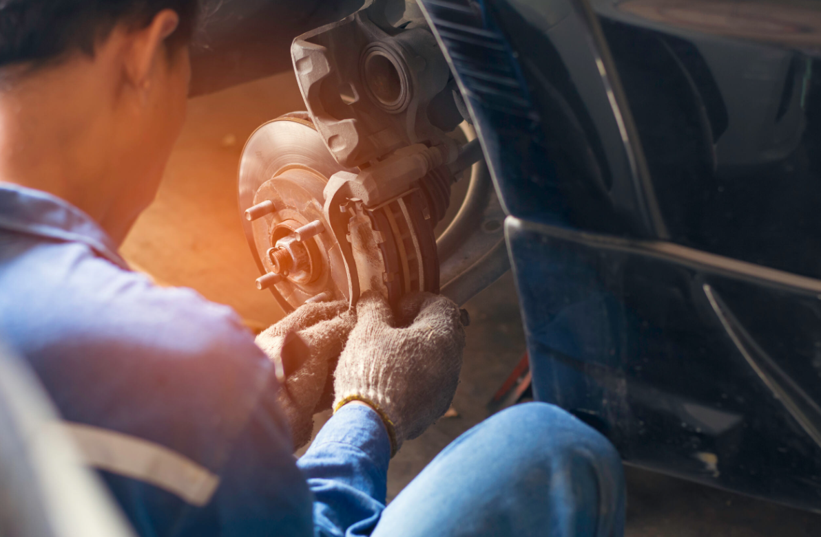 5 Signs Your Mitsubishi Needs a Brake Repair From Your Mitsubishi Dealer