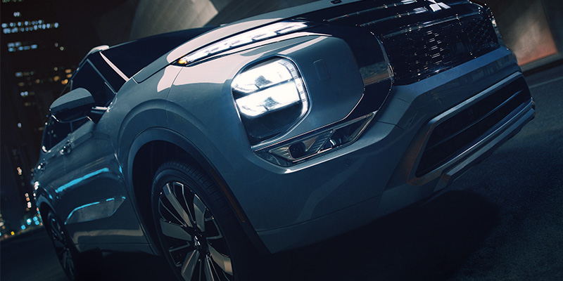 4 Signs Your Mitsubishi Needs a Tire Alignment From Your Mitsubishi Dealership