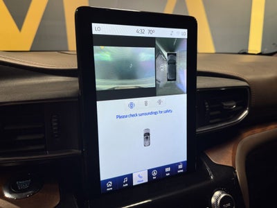 2022 Ford Explorer King Ranch