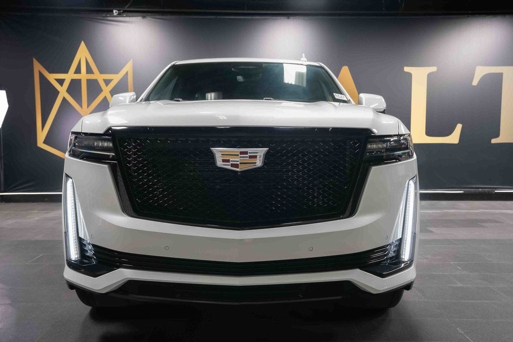 2023 Cadillac Escalade Sport