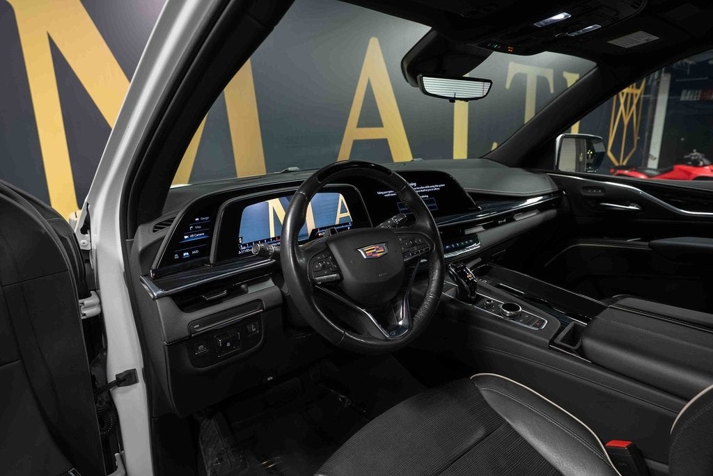 2023 Cadillac Escalade Sport