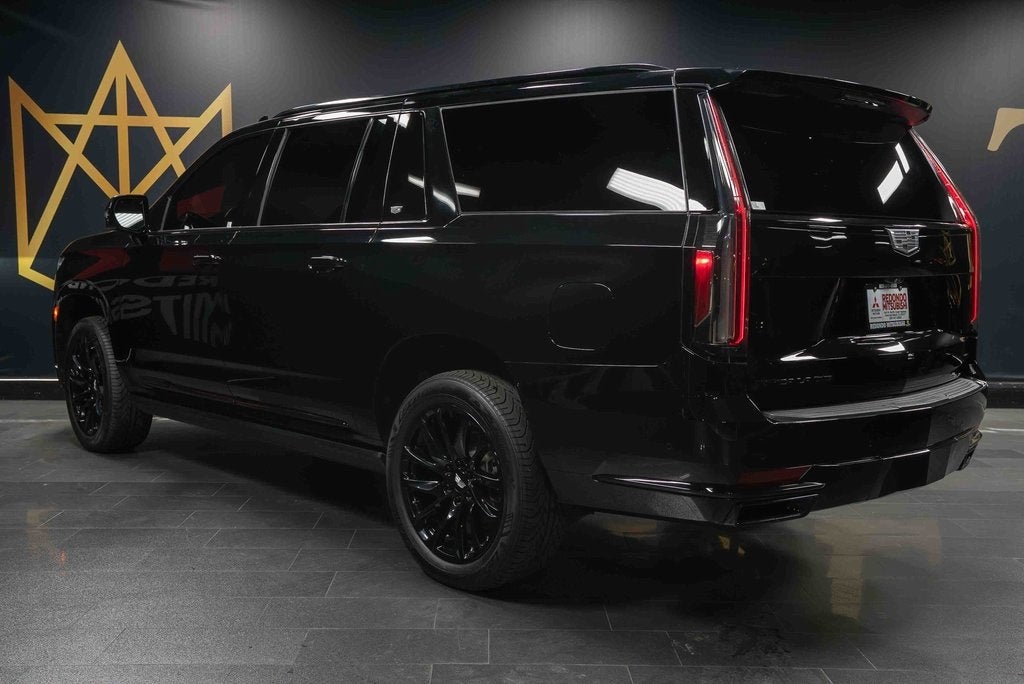 2023 Cadillac Escalade ESV Sport Platinum