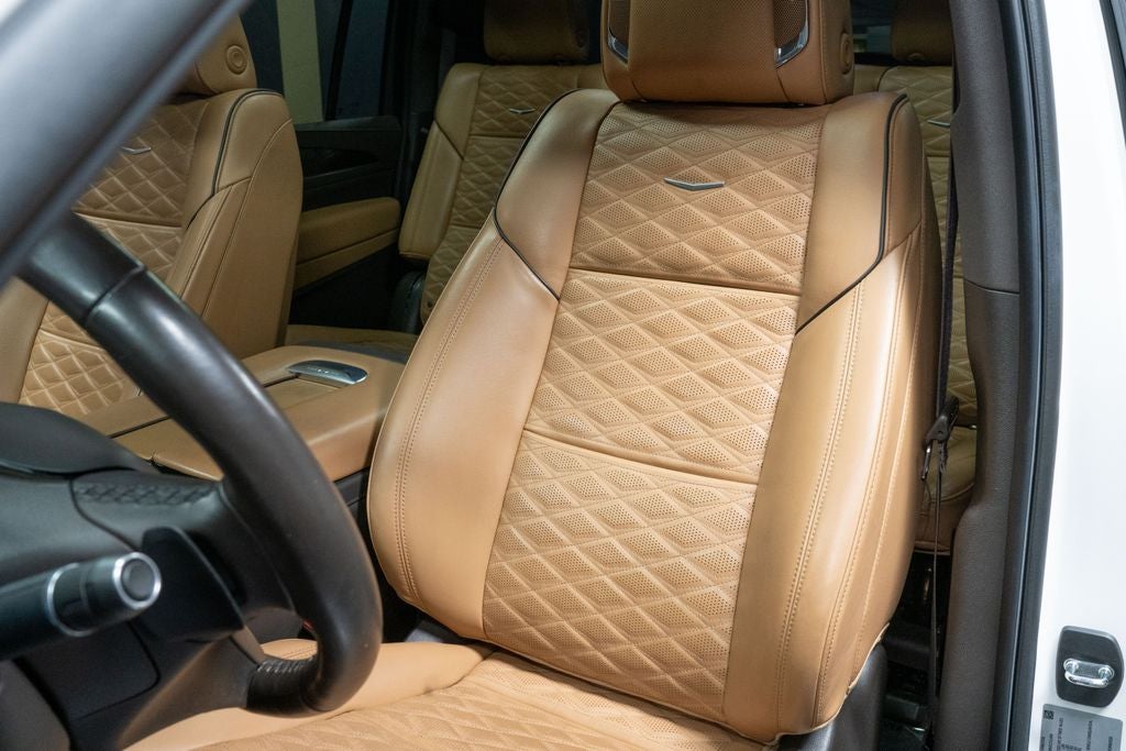 2022 Cadillac Escalade ESV Premium