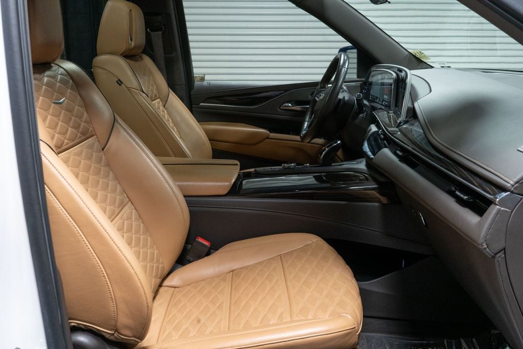 2022 Cadillac Escalade ESV Premium