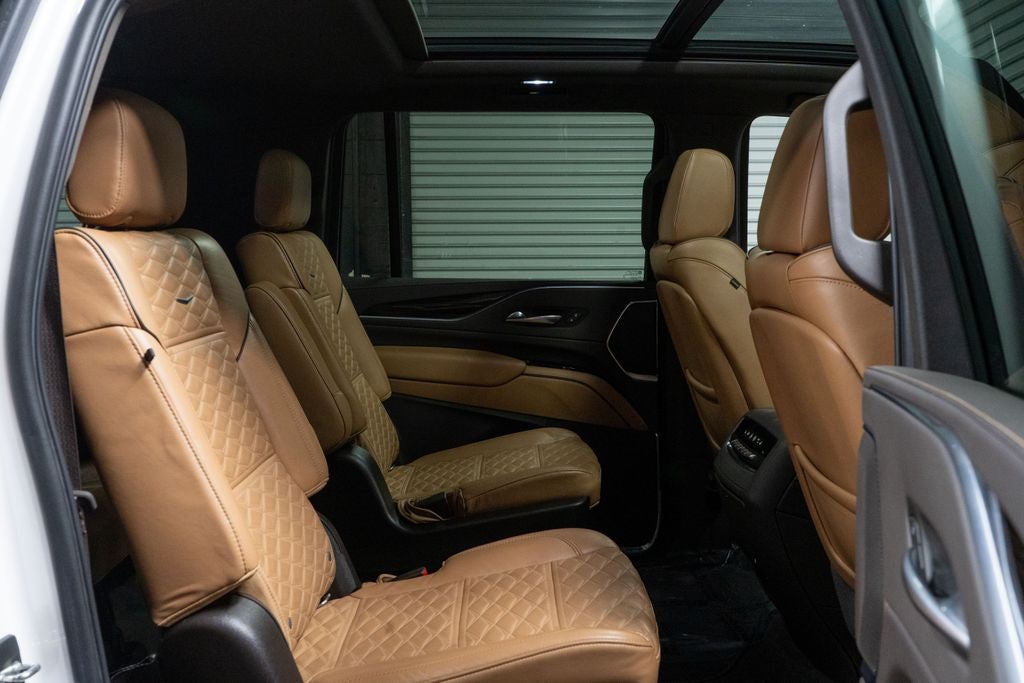 2022 Cadillac Escalade ESV Premium