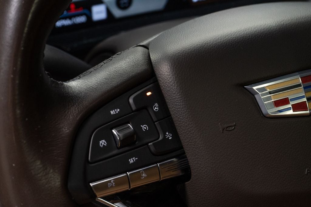 2022 Cadillac Escalade ESV Premium