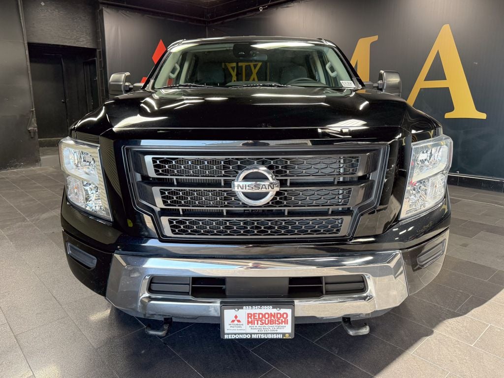 2022 Nissan Titan XD SV