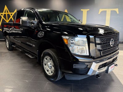 2022 Nissan Titan XD SV