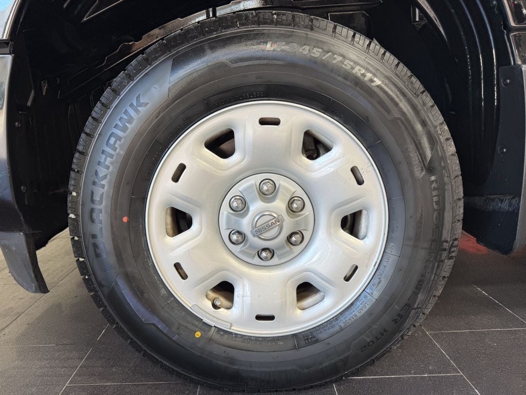 2022 Nissan Titan XD SV