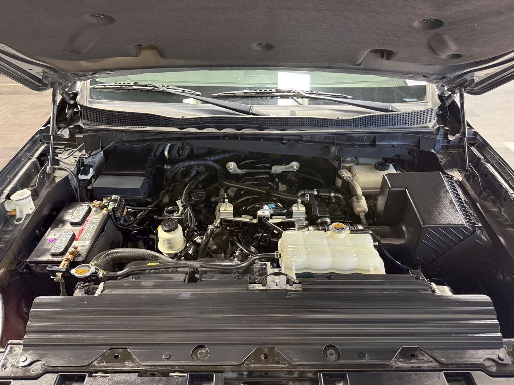 2022 Nissan Titan XD SV