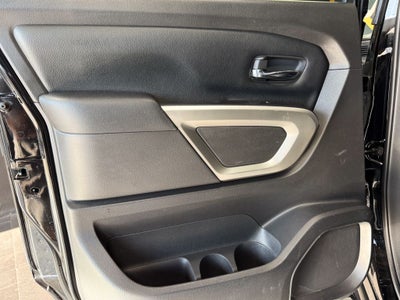 2022 Nissan Titan XD SV