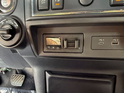 2022 Nissan Titan XD SV