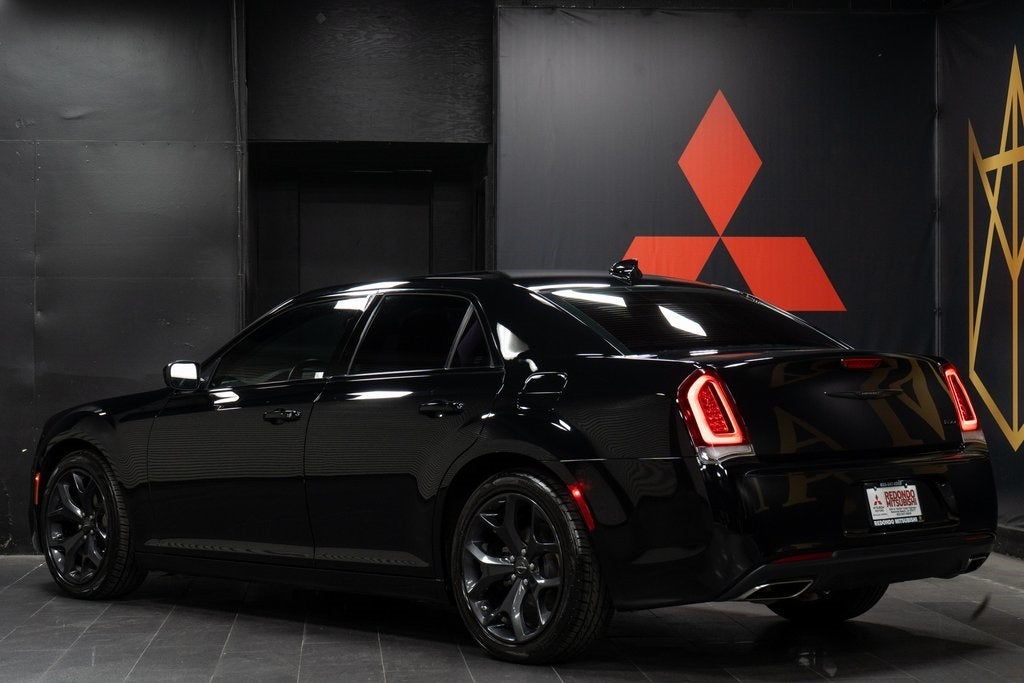 2022 Chrysler 300 Touring