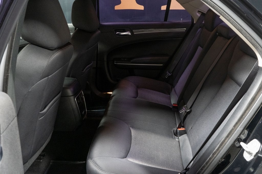 2022 Chrysler 300 Touring