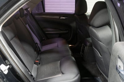 2022 Chrysler 300 Touring