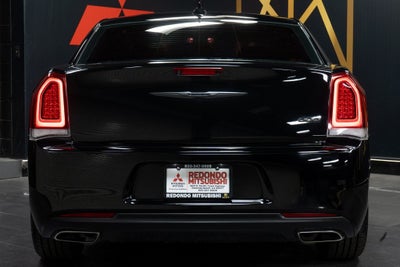 2022 Chrysler 300 Touring