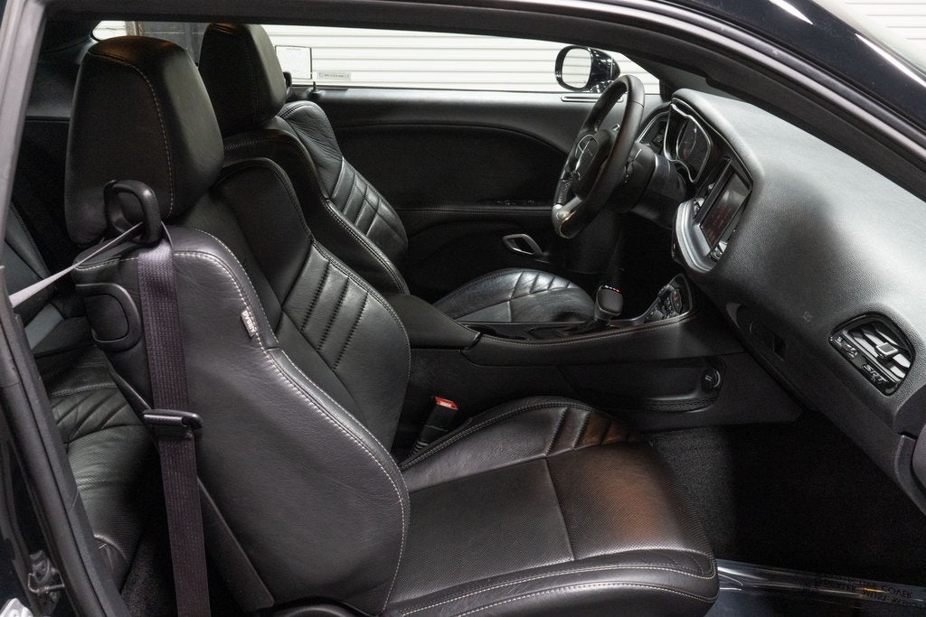 2016 Dodge Challenger SRT 392