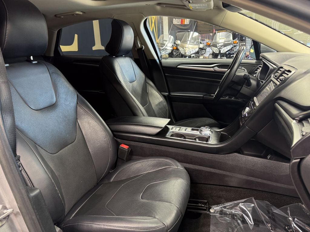 2019 Ford Fusion Hybrid Titanium