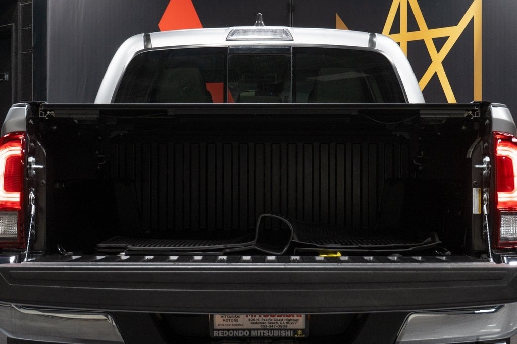 2022 Toyota Tacoma SR5 V6