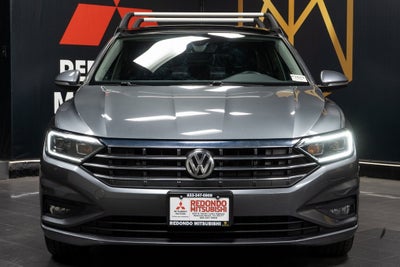2019 Volkswagen Jetta SEL Premium
