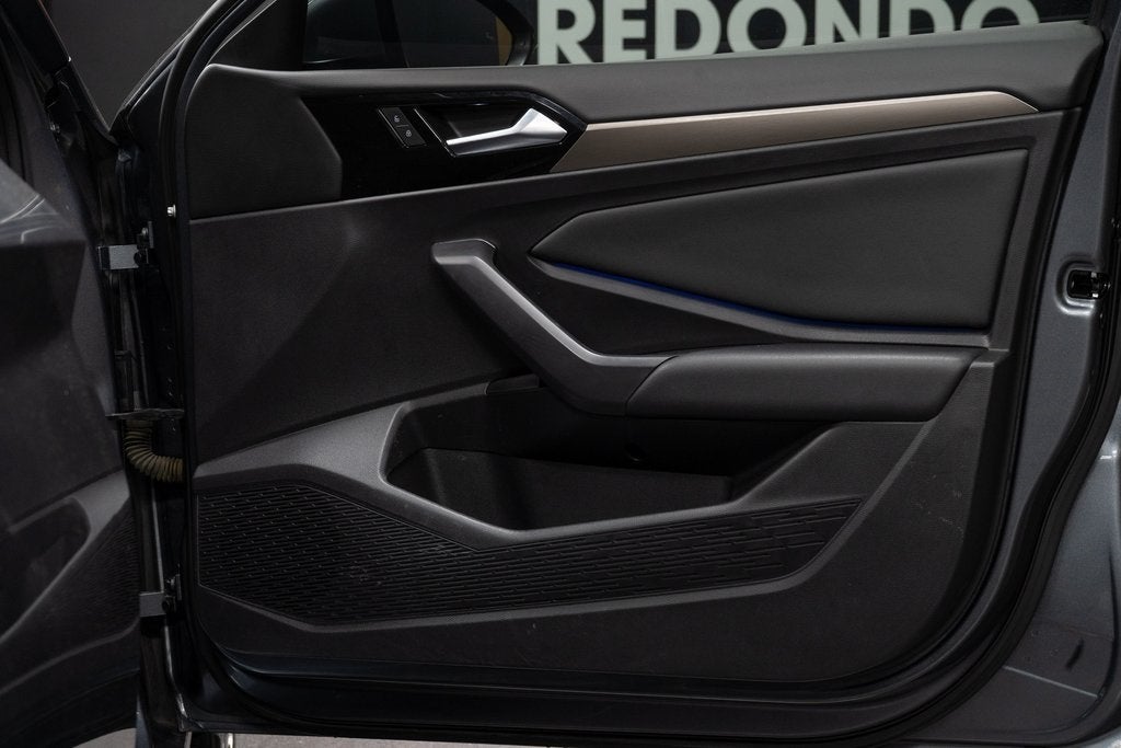 2019 Volkswagen Jetta SEL Premium