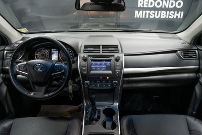 2016 Toyota Camry SE