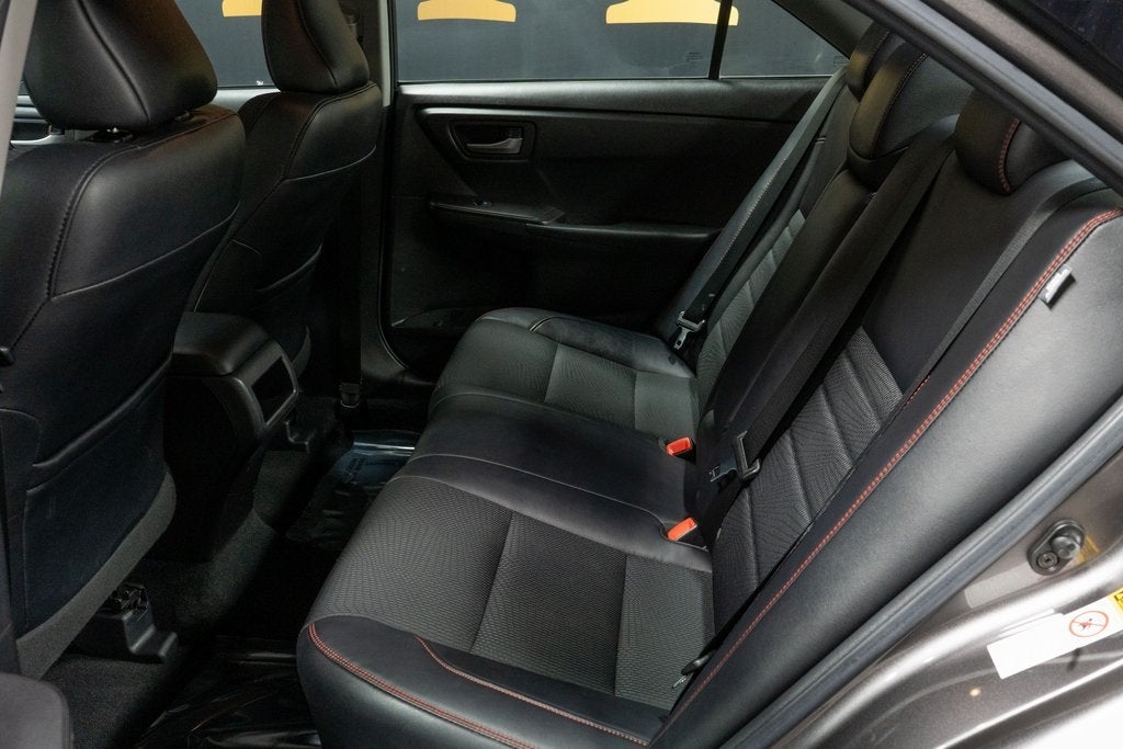 2016 Toyota Camry SE