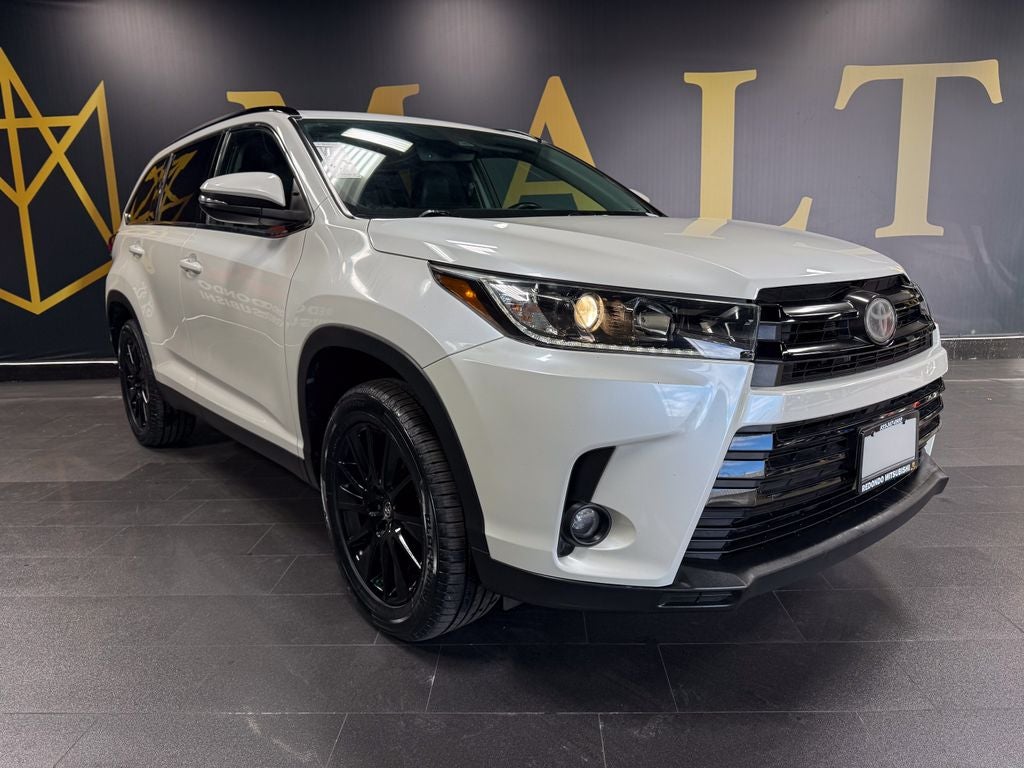 2019 Toyota Highlander SE