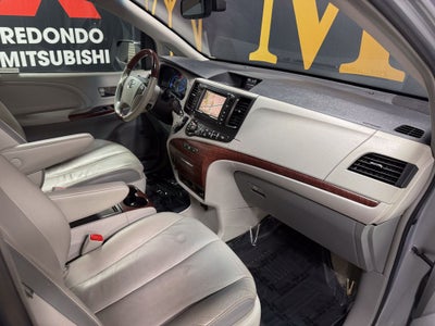 2014 Toyota Sienna Limited 7 Passenger