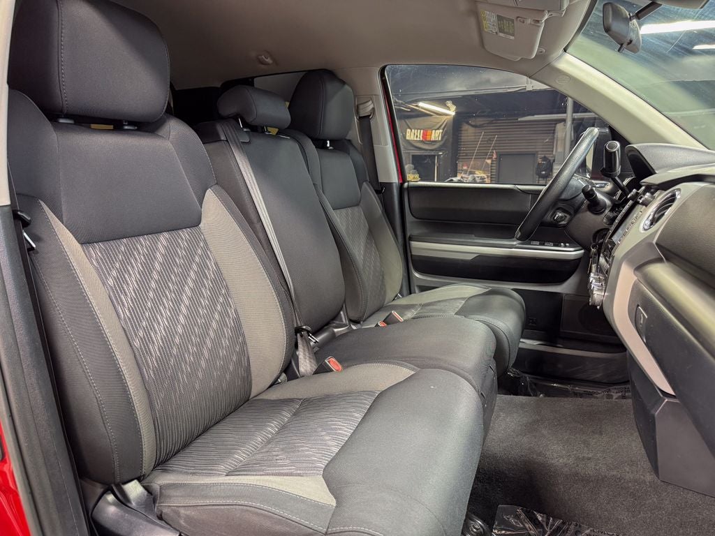 2018 Toyota Tundra SR5