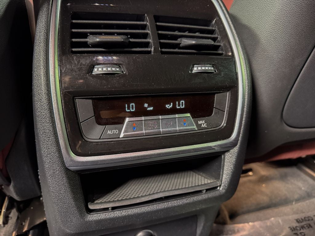 2022 BMW X6 xDrive40i