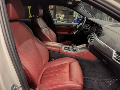 2022 BMW X6 xDrive40i