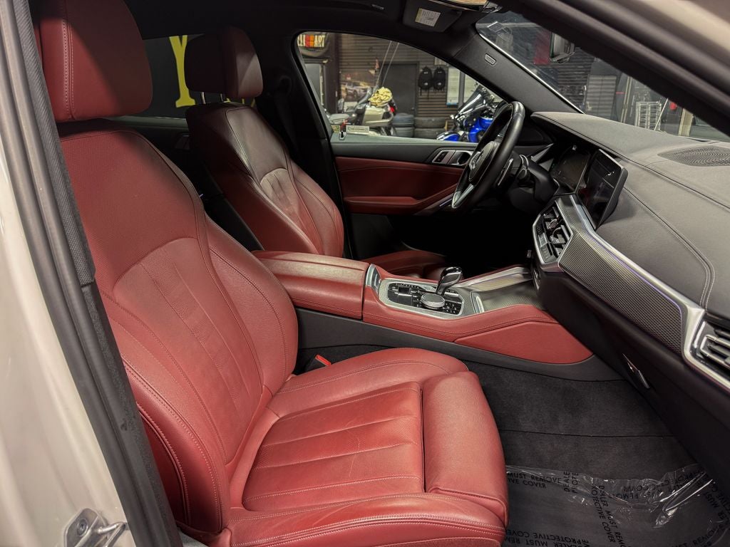 2022 BMW X6 xDrive40i
