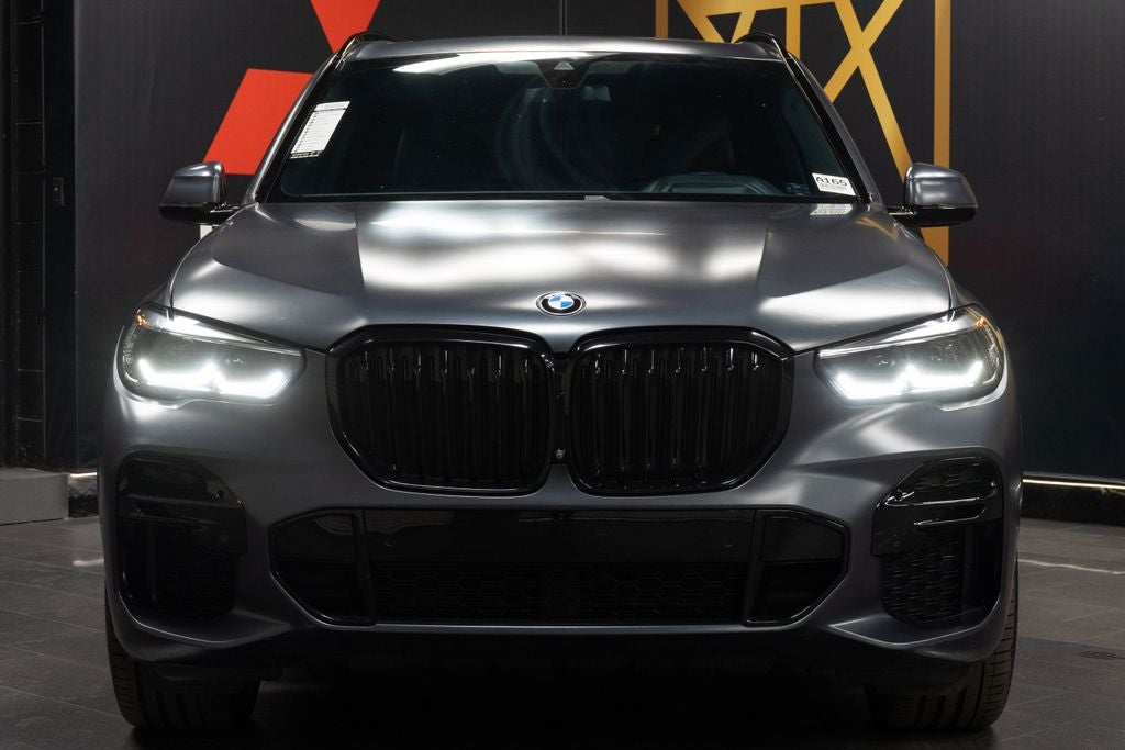 2022 BMW X5 M50i