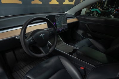 2020 Tesla Model 3 Standard Range Plus