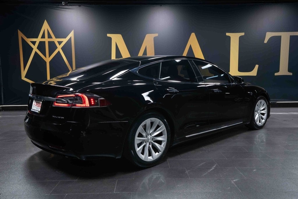 2020 Tesla Model S Long Range