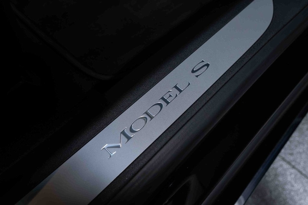 2020 Tesla Model S Long Range