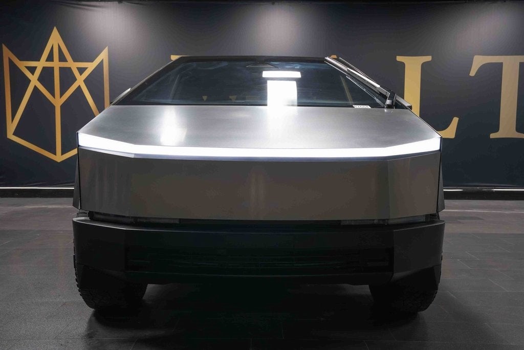 2024 Tesla Cybertruck Base