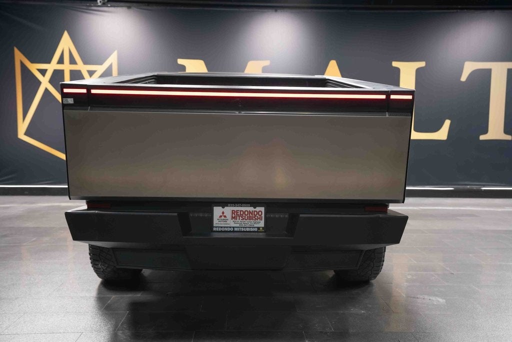 2024 Tesla Cybertruck Base