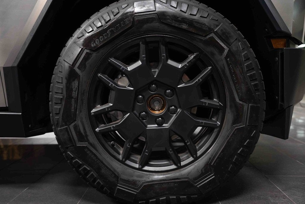 2024 Tesla Cybertruck Base