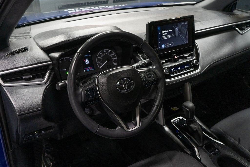 2023 Toyota Corolla Cross Hybrid SE