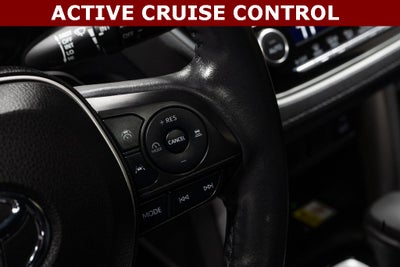 2023 Toyota Corolla Cross Hybrid SE