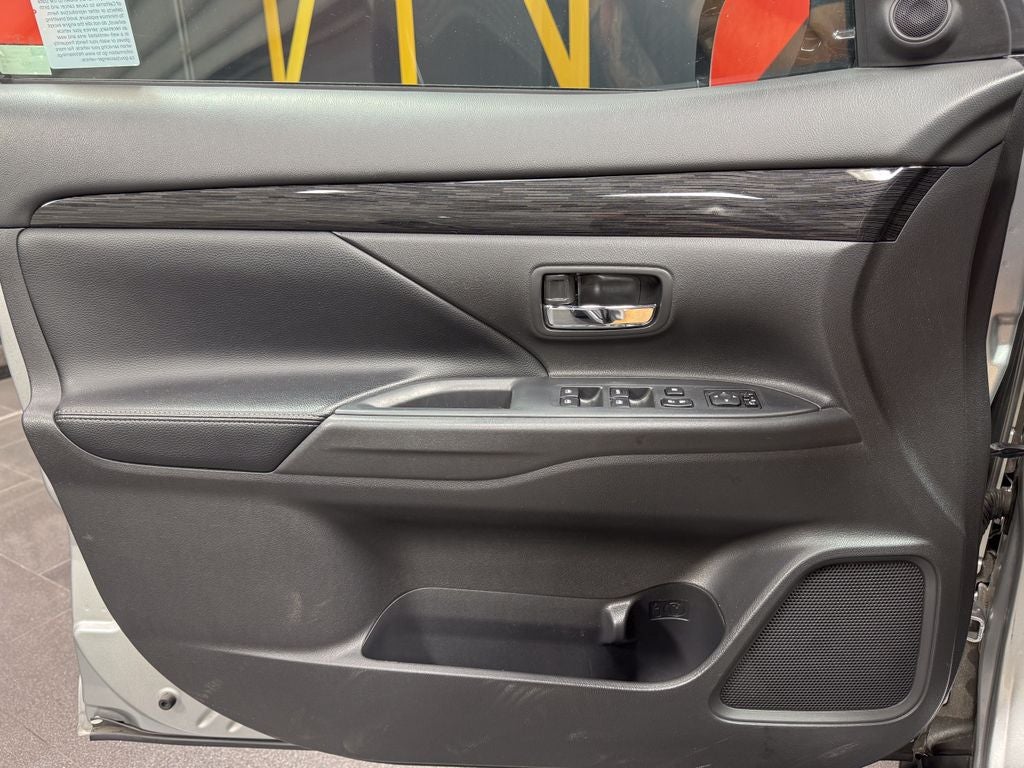 2018 Mitsubishi Outlander SEL