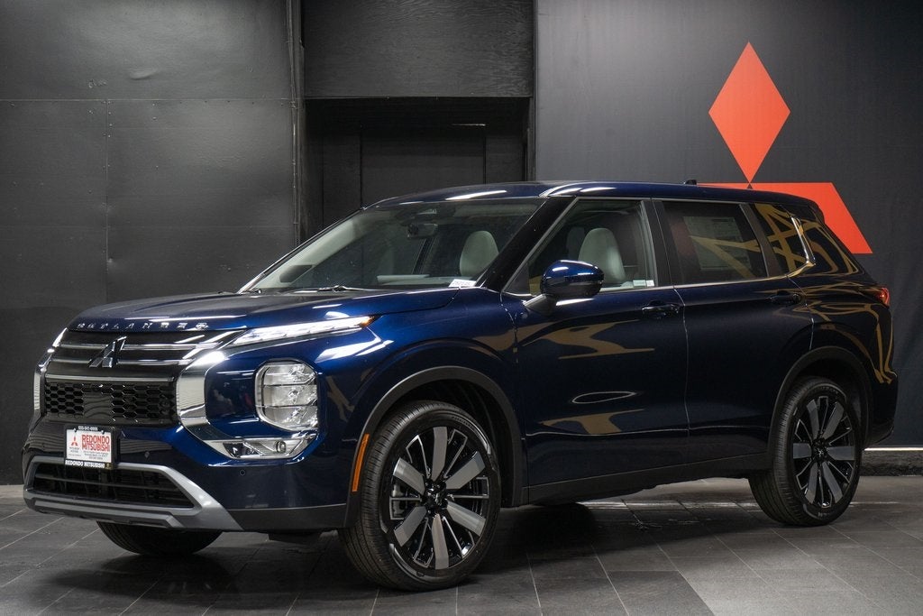 2026 Mitsubishi Outlander SE