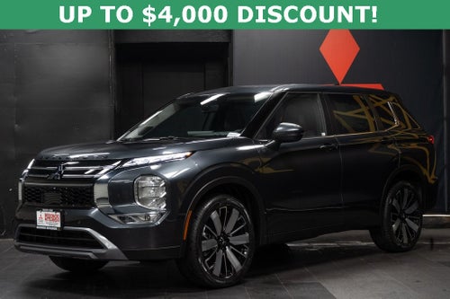 2026 Mitsubishi Outlander SE