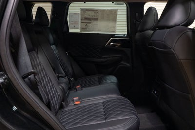 2024 Mitsubishi Outlander SEL