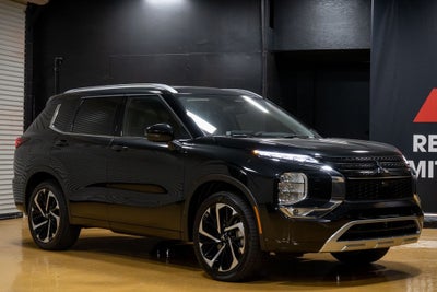 2024 Mitsubishi Outlander SEL