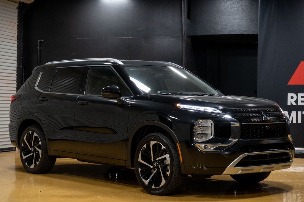 2024 Mitsubishi Outlander SEL