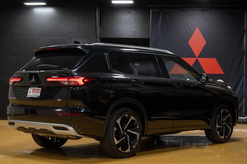 2024 Mitsubishi Outlander SEL