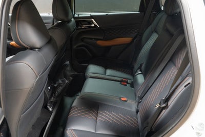 2024 Mitsubishi Outlander SEL